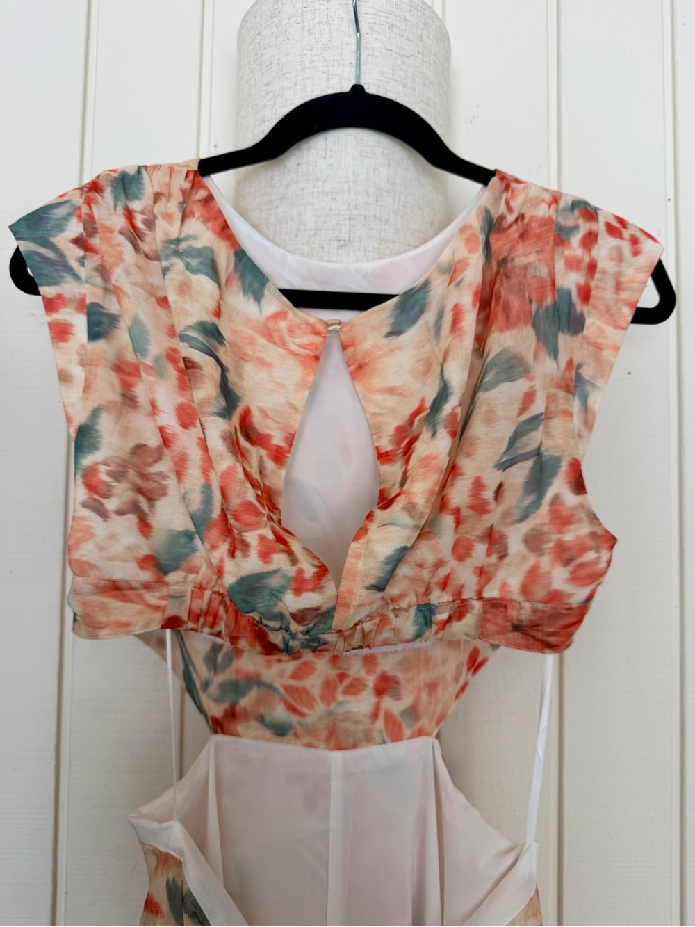 Here Comes The Sun x Hello Molly Dancing Girls Floral Cutout Maxi Dress - Picture 7 of 15